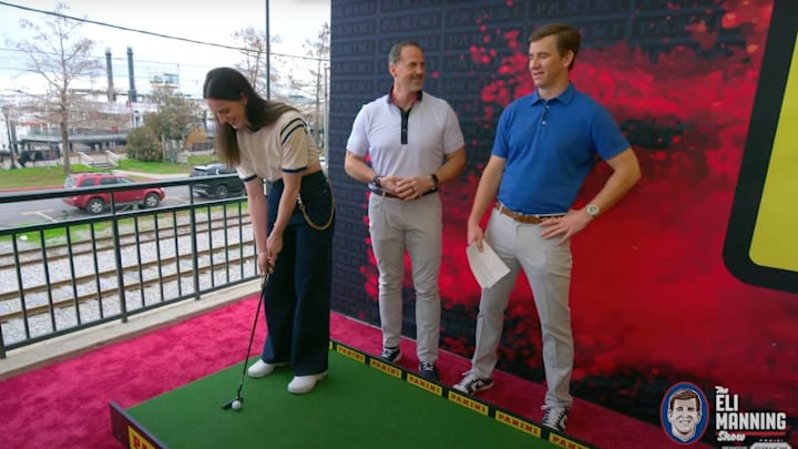 绿联USB4雷电拓展坞